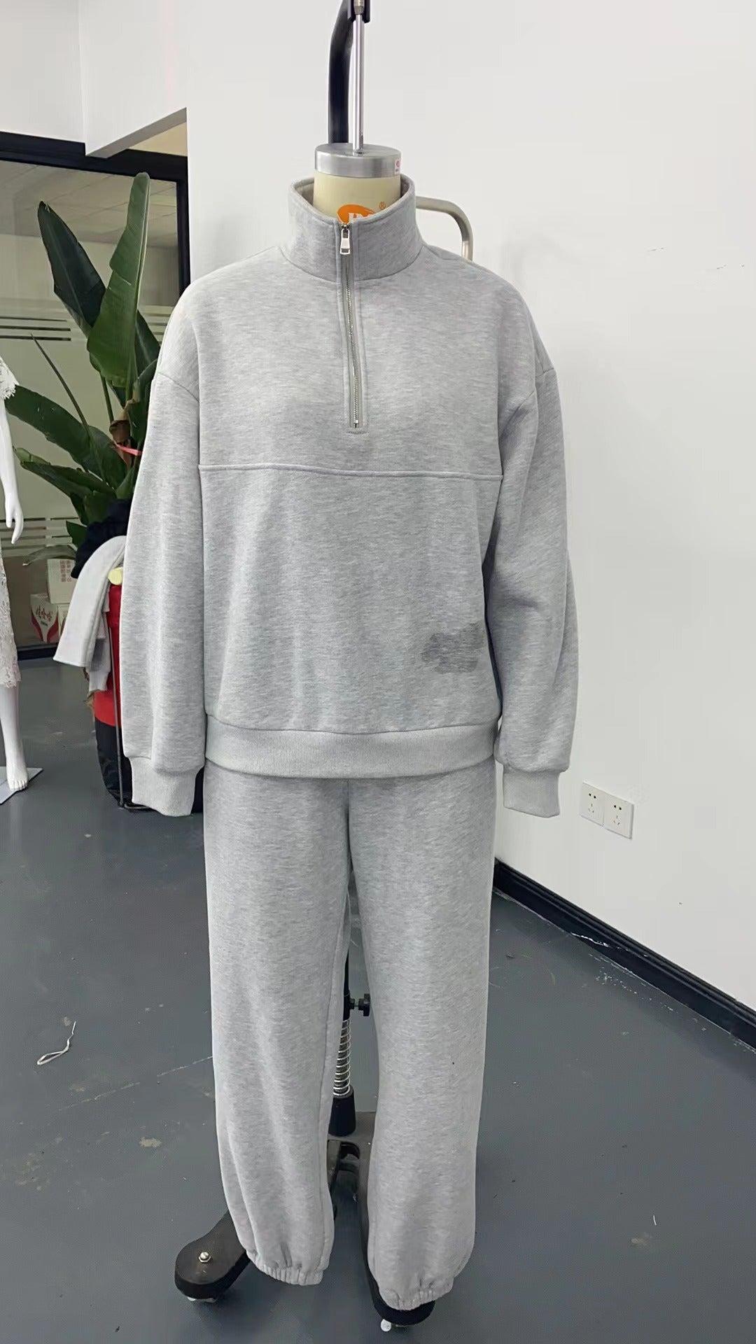 Long-sleeved Sports Sweatshirt Suit Fashion Stand-up Collar Zip-up Top And Elastic Band Trousers With Pocket Srping Fall Clothing For Women by DERILUJA LLC