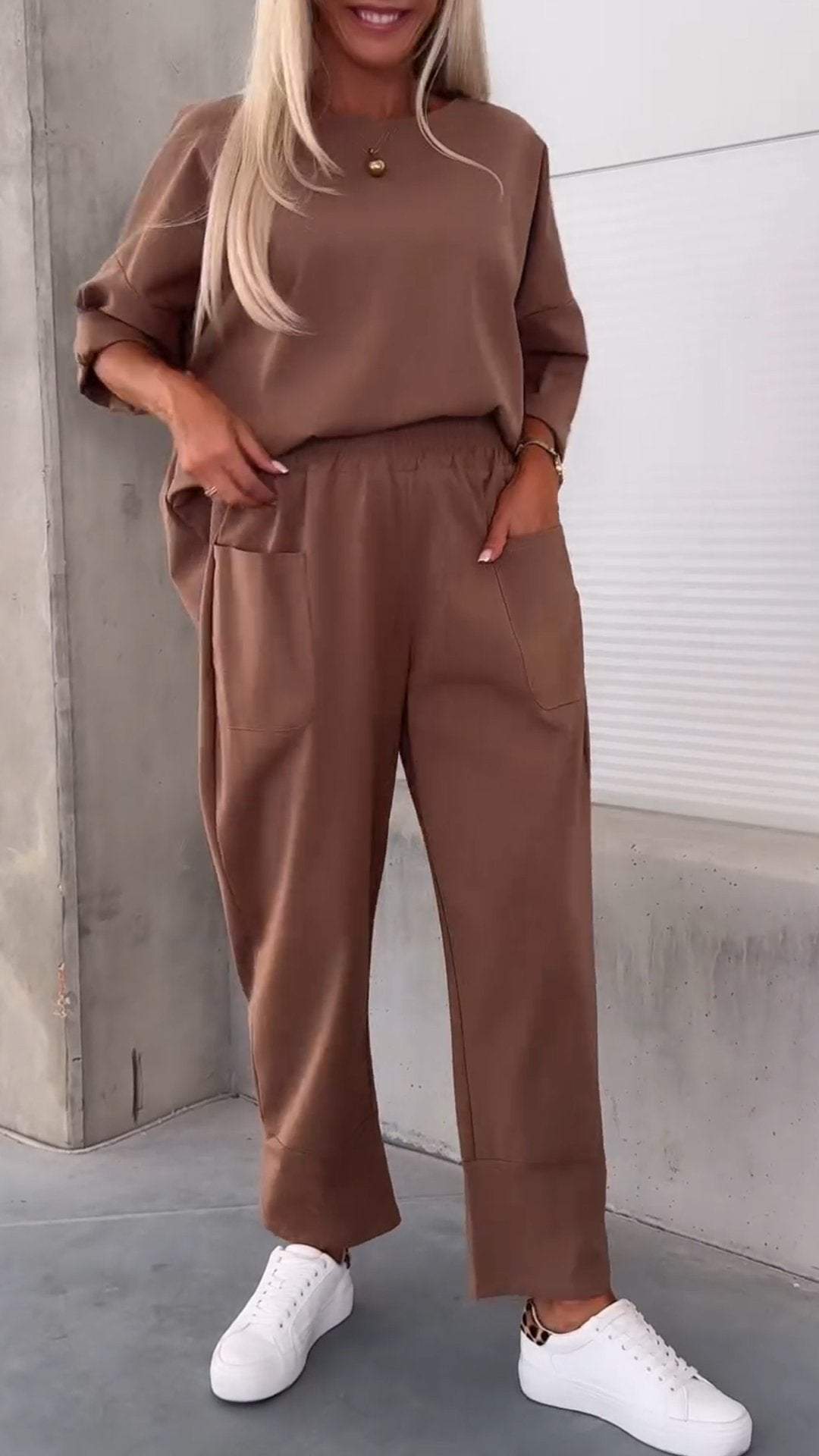 Two-piece Solid Color Round Neck Cropped Pants Set by My Store